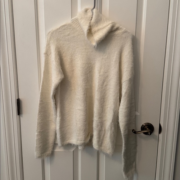 Sanctuary Cream Knit Sweater - Picture 1 of 2